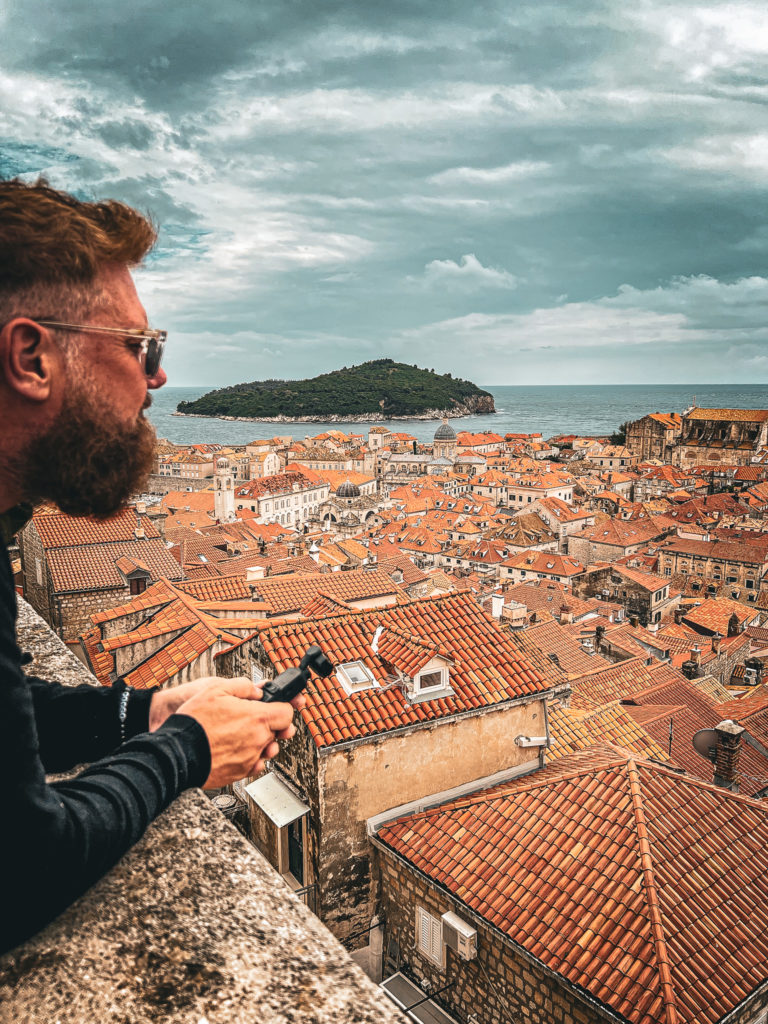 Dubrovnik, walking around the walls